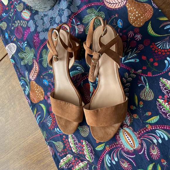 JCrew Sandals - Picture 4 of 6